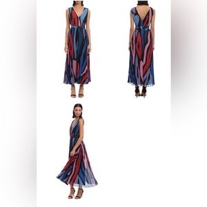 V-Neck Sleeveless Maxi Dress